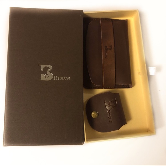 Brave Handbags - NIB Italian leather Slim wallet and cord holder